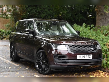 2019 - V8 AUTOBIOGRAPHY+Top of the range model! 5-Door