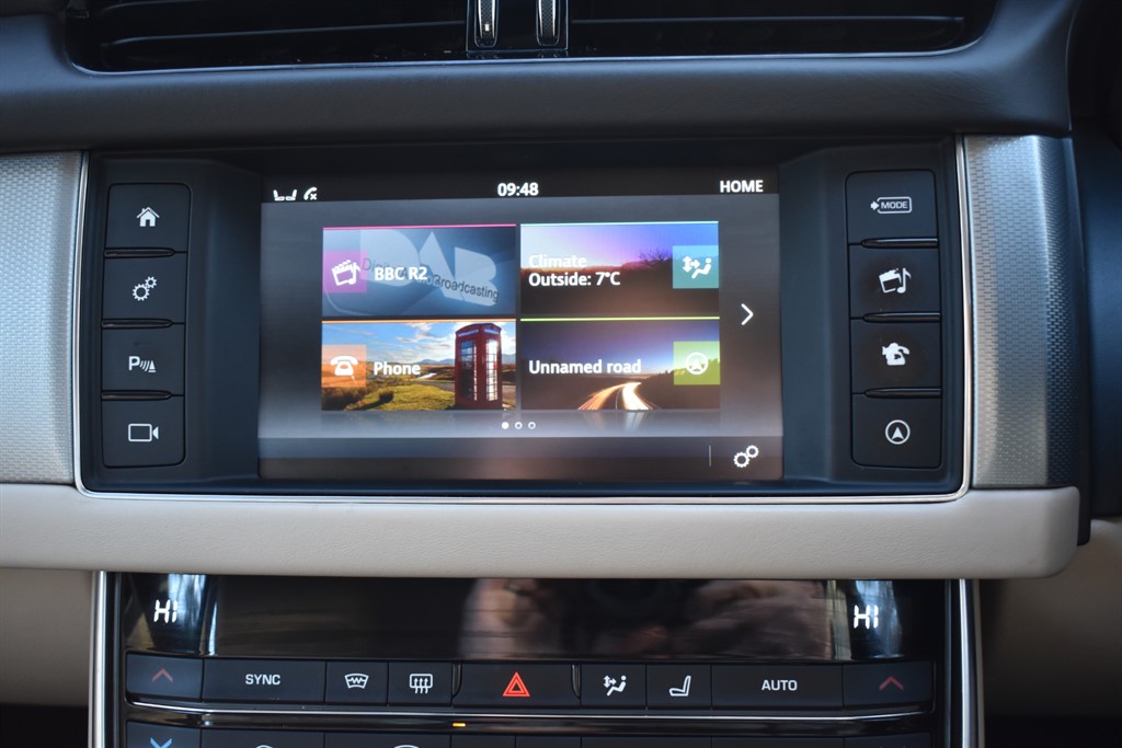 Used Jaguar XF 2018 for sale - 77005608: Photo 25