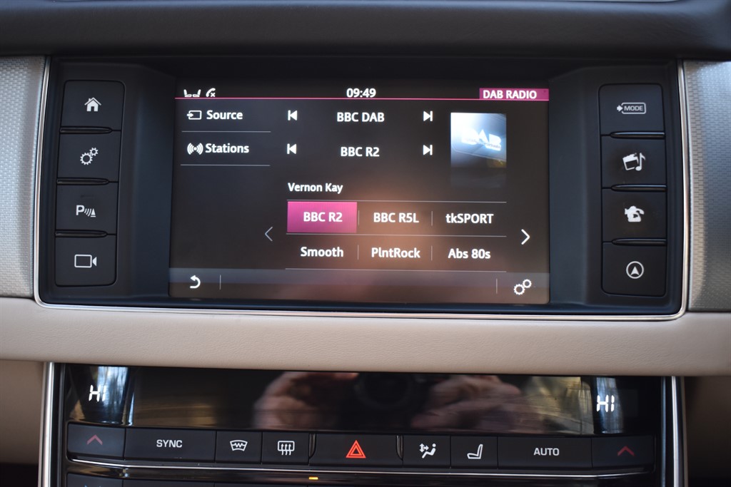 Used Jaguar XF 2018 for sale - 77005608: Photo 26