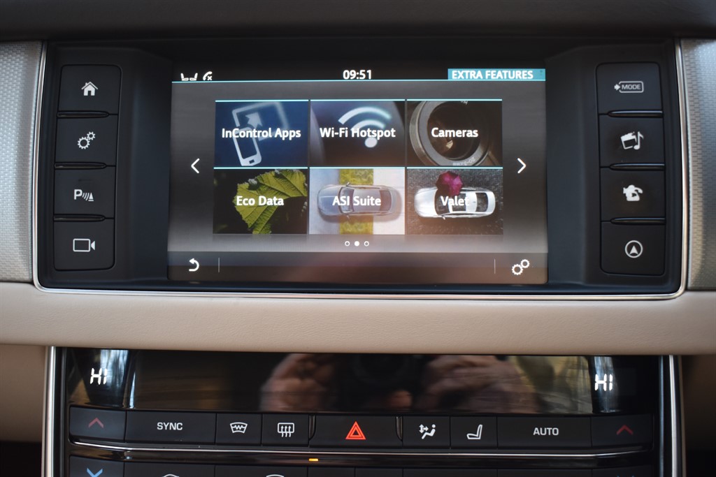 Used Jaguar XF 2018 for sale - 77005608: Photo 27