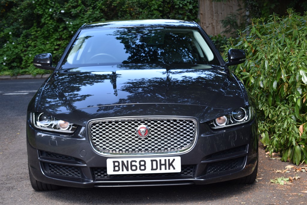 Used Jaguar XE 2018 for sale - 76625443: Photo 11