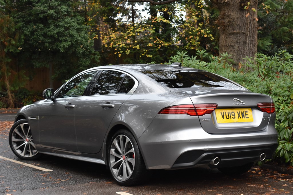 Used Jaguar XE 2019 for sale - 76625442: Photo 19