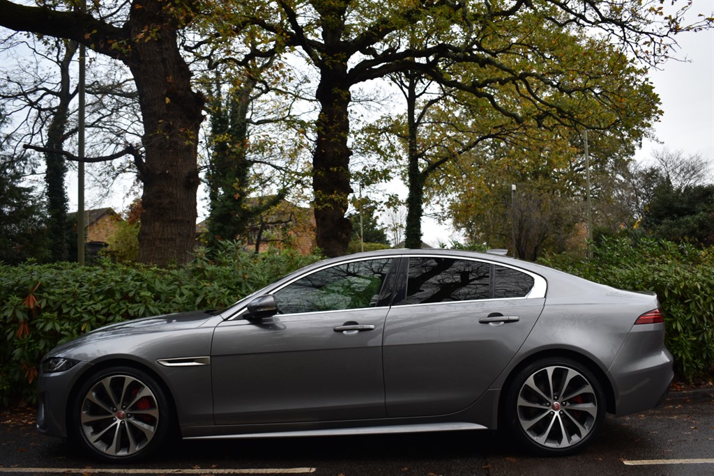 Used Jaguar XE 2019 for sale - 76625442: Photo 21