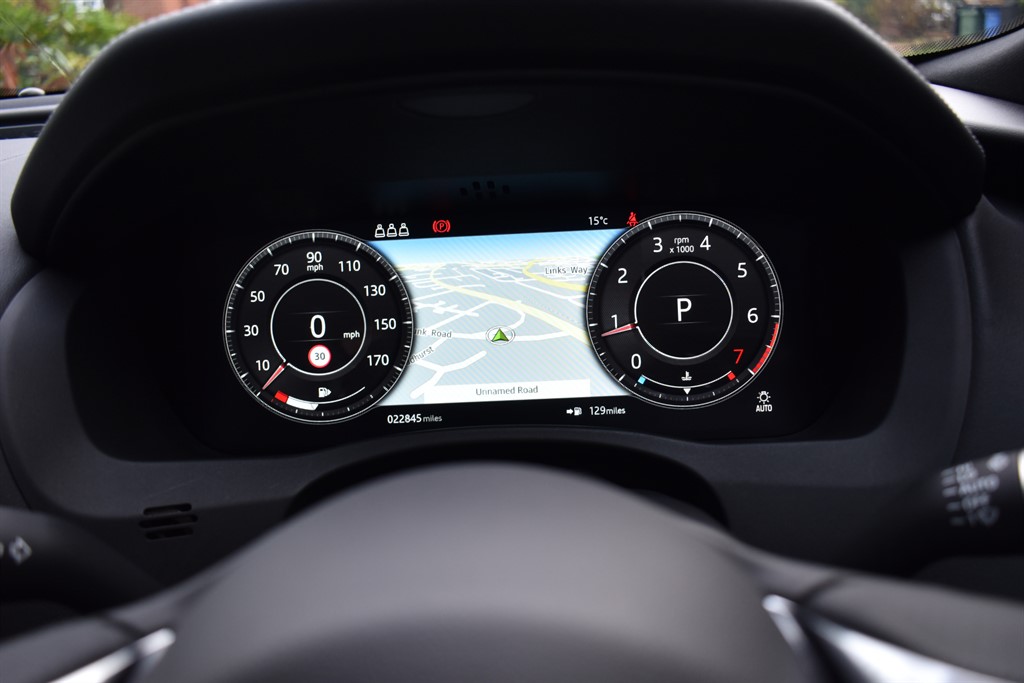 Used Jaguar XE 2019 for sale - 76625442: Photo 7