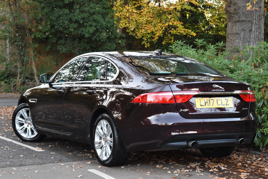 Used Jaguar XF 2017 for sale - 76625440: Photo 7