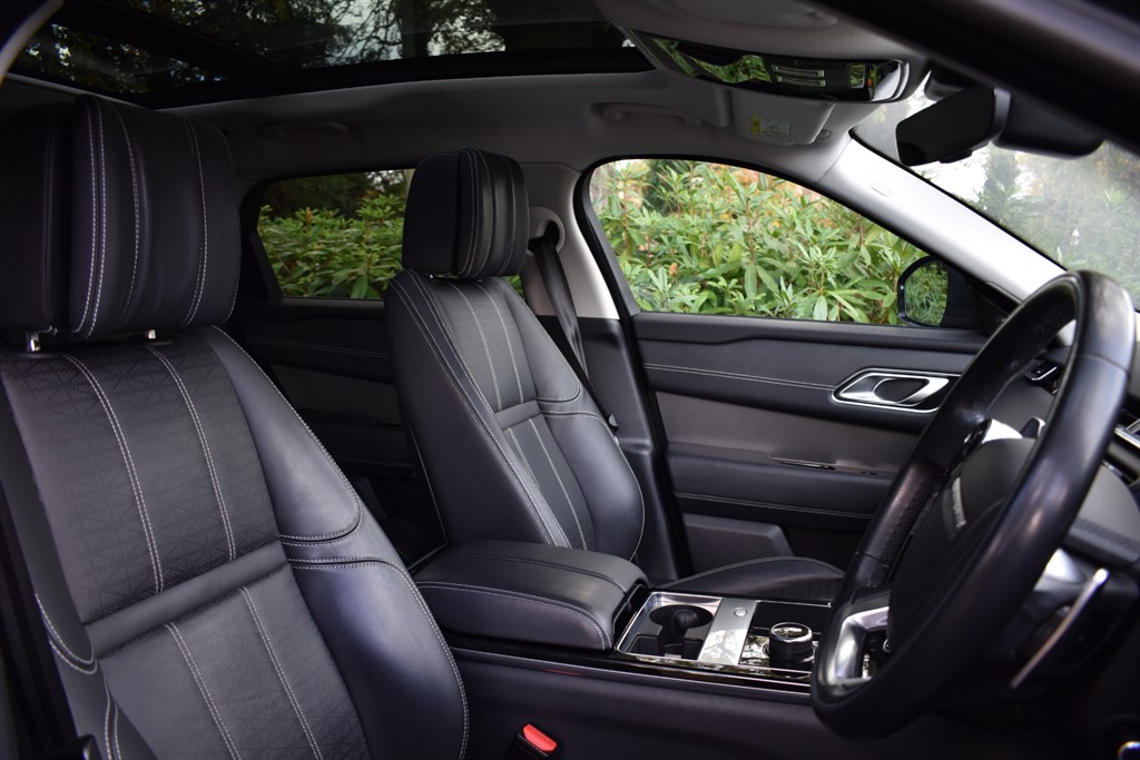 Used Land Rover Range Rover Velar 2017 for sale - 76625439: Photo 2