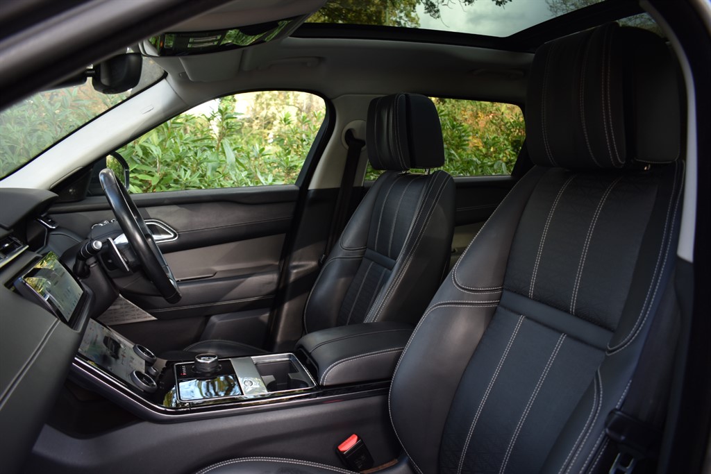 Used Land Rover Range Rover Velar 2017 for sale - 76625439: Photo 31