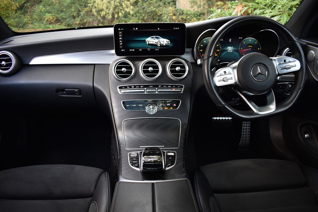 Used Mercedes-Benz C Class 2019 for sale - 76366679: Photo 18