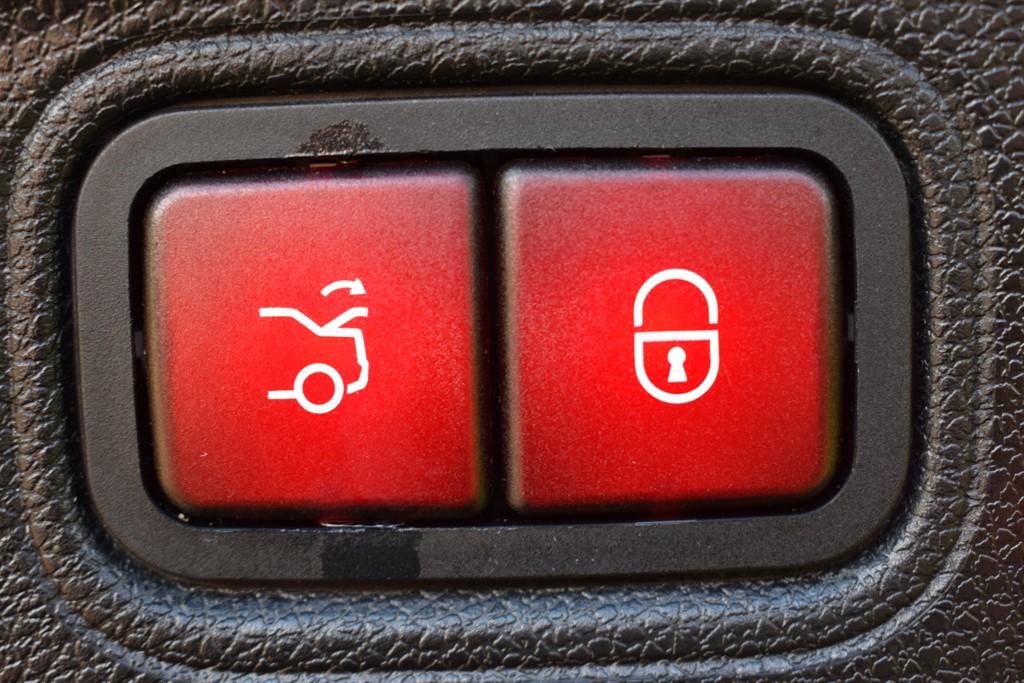 Used Mercedes-Benz C Class 2019 for sale - 76366679: Photo 35