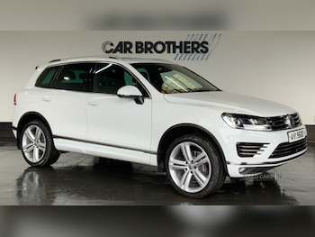 Used Volkswagen Touareg 2017 for sale - 77724405: Photo