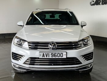 Used Volkswagen Touareg 2017 for sale - 77724405: Photo