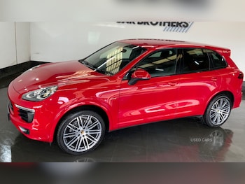 Used Porsche Cayenne 2015 for sale - 75770306: Photo