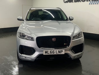 Used Jaguar F-Pace 2016 for sale - 76659596: Photo