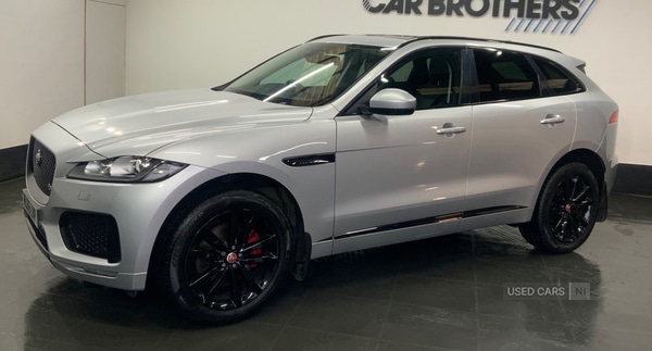 Used Jaguar F-Pace 2016 for sale - 76659596: Photo 4
