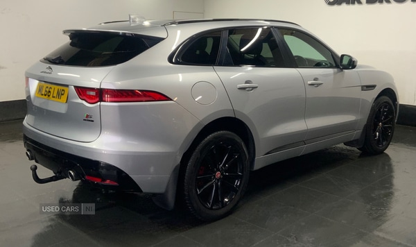 Used Jaguar F-Pace 2016 for sale - 76659596: Photo 7
