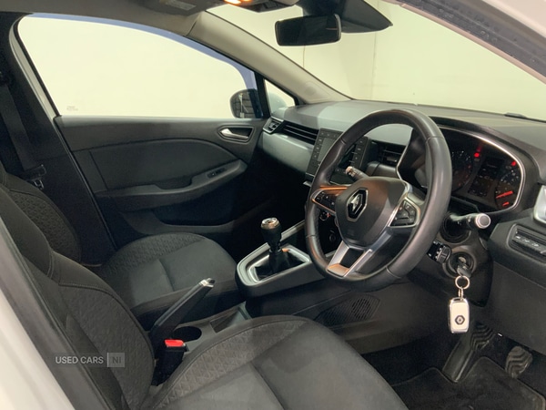 Used Renault Clio 2020 for sale - 76866675: Photo 11