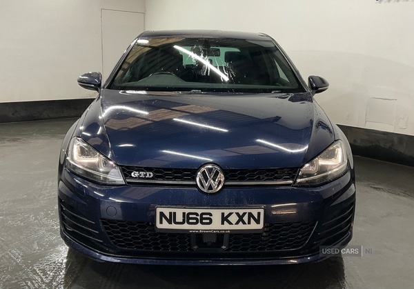 Used Volkswagen Golf 2016 for sale - 76153579: Photo 2