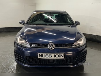 Used Volkswagen Golf 2016 for sale - 76153579: Photo