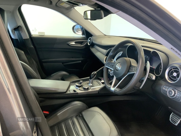 Used Alfa Romeo Giulia 2017 for sale - 77883942: Photo 10