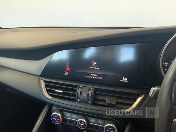 Used Alfa Romeo Giulia 2017 for sale - 77883942: Photo 14
