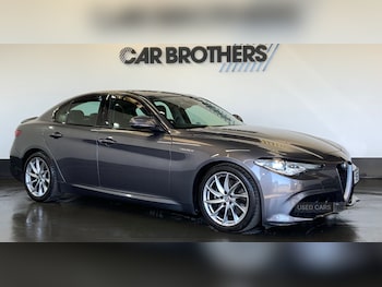 Used Alfa Romeo Giulia 2017 for sale - 77883942: Photo