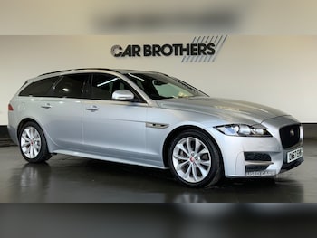 Used Jaguar XF 2018 for sale - 75757726: Photo