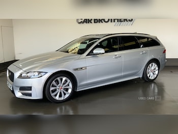 Used Jaguar XF 2018 for sale - 75757726: Photo