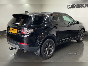 Used Land Rover Discovery Sport 2017 for sale - 77587634: Photo