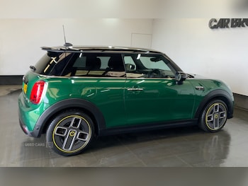 Used MINI Hatch 2021 for sale - 79189453: Photo