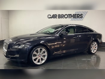 Used Jaguar XJ 2016 for sale - 79084149: Photo