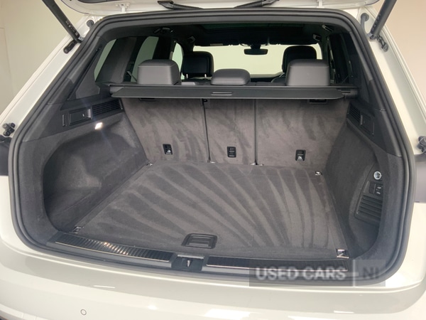 Used Volkswagen Touareg 2021 for sale - 77941152: Photo 12