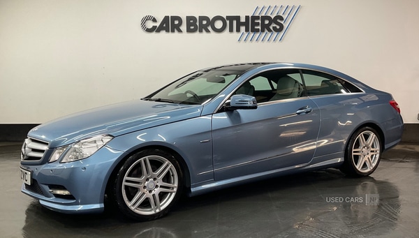 Used Mercedes-Benz E-Class 2011 for sale - 76153572: Photo 3