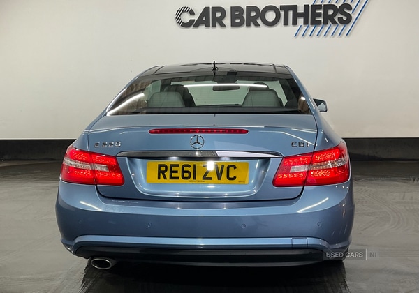 Used Mercedes-Benz E-Class 2011 for sale - 76153572: Photo 6