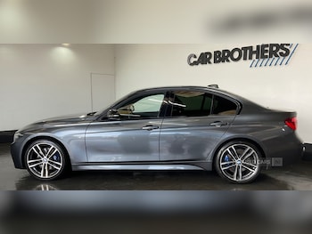 Used BMW 3 Series 2018 for sale - 76061108: Photo