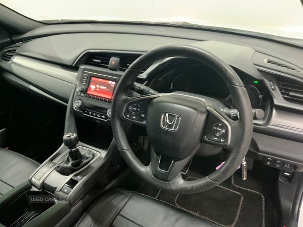 Used Honda Civic 2018 for sale - 76399790: Photo 11