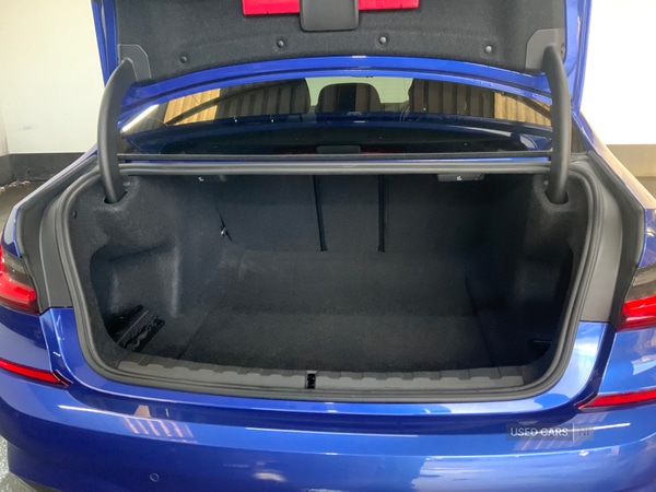 Used BMW 3 Series 2019 for sale - 76500225: Photo 10