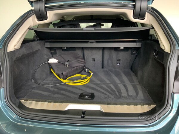 Used BMW 3 Series 2021 for sale - 76061228: Photo 11