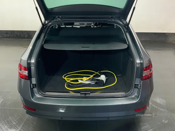 Used Skoda Superb 2023 for sale - 77176052: Photo 10