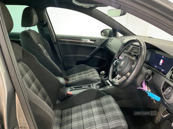 Used Volkswagen Golf 2017 for sale - 76350095: Photo 11