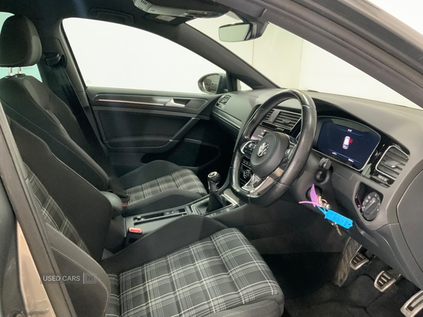 Used Volkswagen Golf 2017 for sale - 76350095: Photo 12