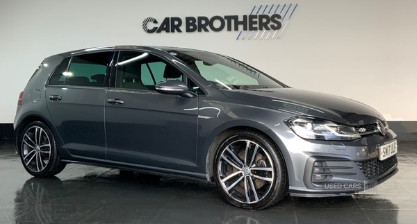 Used Volkswagen Golf 2017 for sale - 76350095: Photo 2