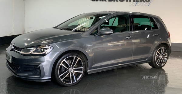 Used Volkswagen Golf 2017 for sale - 76350095: Photo 4