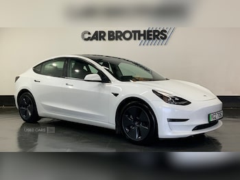 2021 - Long Range AWD 4dr Auto