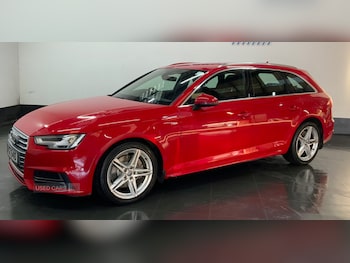 Used Audi A4 2017 for sale - 76646657: Photo