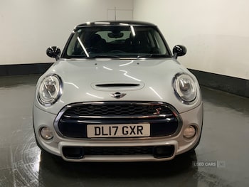 Used MINI Hatch 2017 for sale - 76419406: Photo