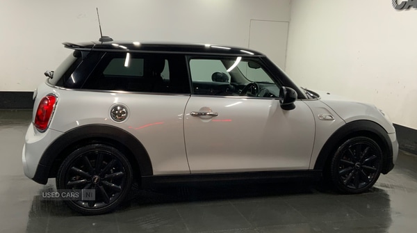 Used MINI Hatch 2017 for sale - 76419406: Photo 8