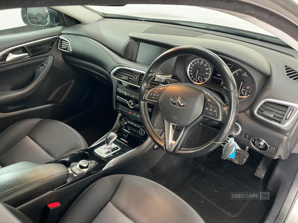 Used Infiniti Q30 2017 for sale - 76228365: Photo 11