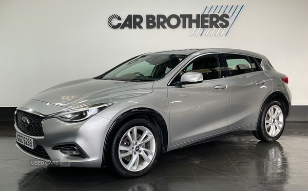 Used Infiniti Q30 2017 for sale - 76228365: Photo 3
