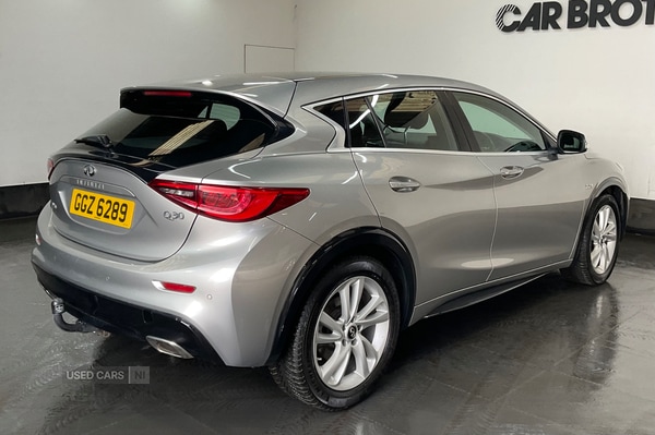 Used Infiniti Q30 2017 for sale - 76228365: Photo 6