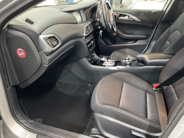 Used Infiniti Q30 2017 for sale - 76228365: Photo 9